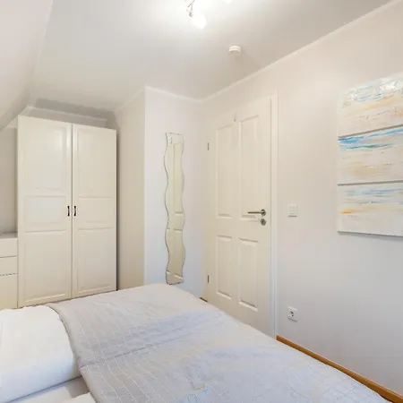 Paulas Hues Ina Ferienhaus