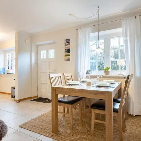 Ferienhaus Paulas Hues Ina Keitum